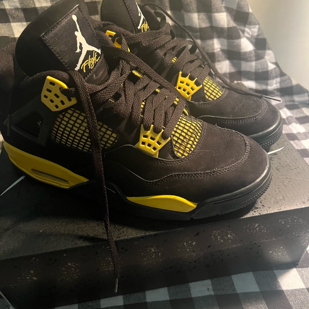 Jordan Retro 4’s - Picture 2 of 6